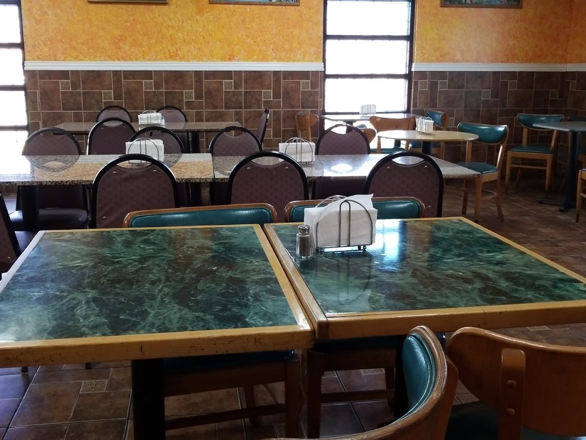 Fort Worth Seafood Fish Market & Restaurant- Live Crawfish & More
